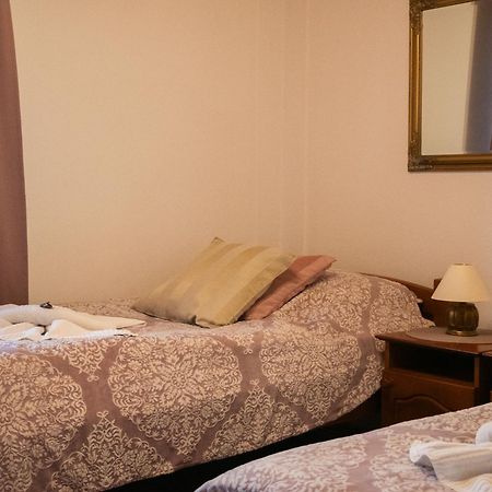 U Krba Hotel Nitra Buitenkant foto