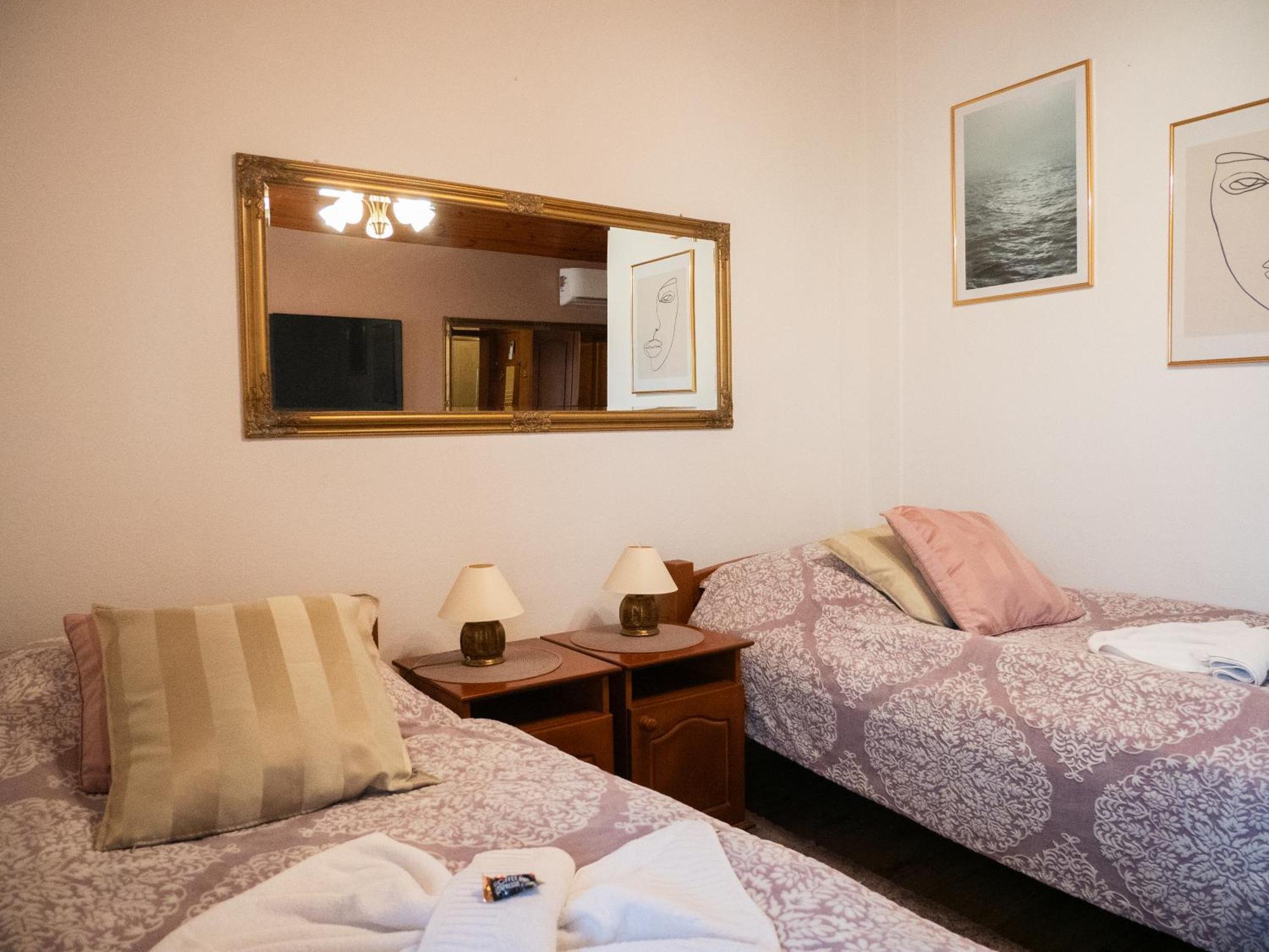 U Krba Hotel Nitra Buitenkant foto