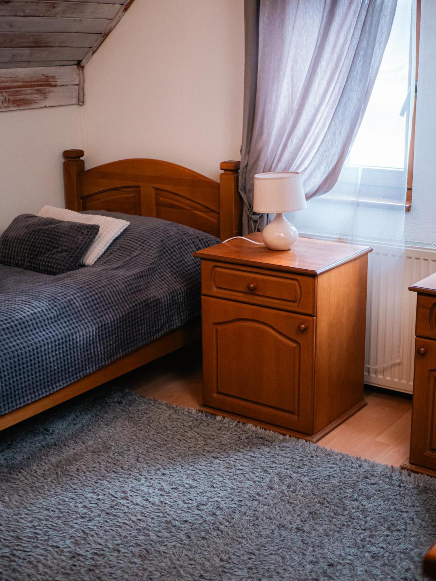 U Krba Hotel Nitra Buitenkant foto