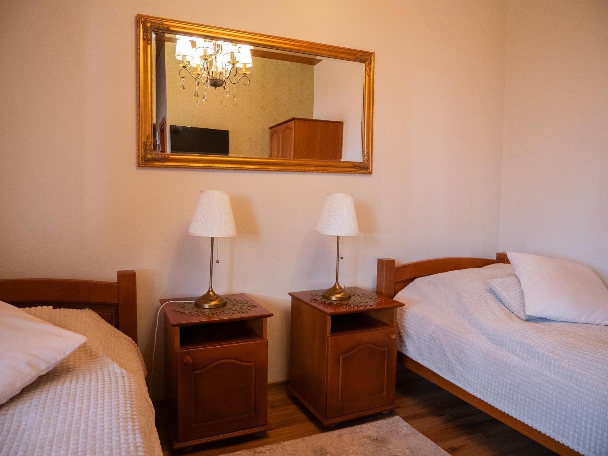 U Krba Hotel Nitra Buitenkant foto